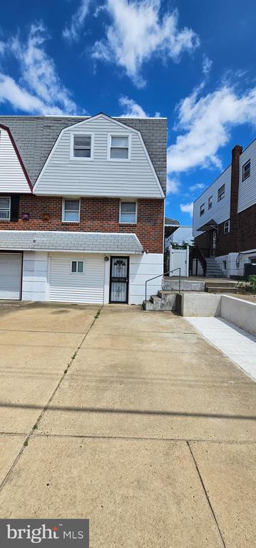 property at 2763 Welsh Rd