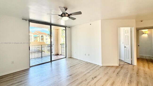 1727 Village Blvd in West Palm Beach, FL - Building Photo - Building Photo