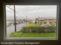 718 W 14th St photo'