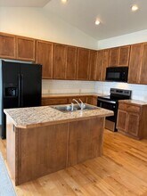 6949 Sumner St in Wellington, CO - Foto de edificio - Building Photo