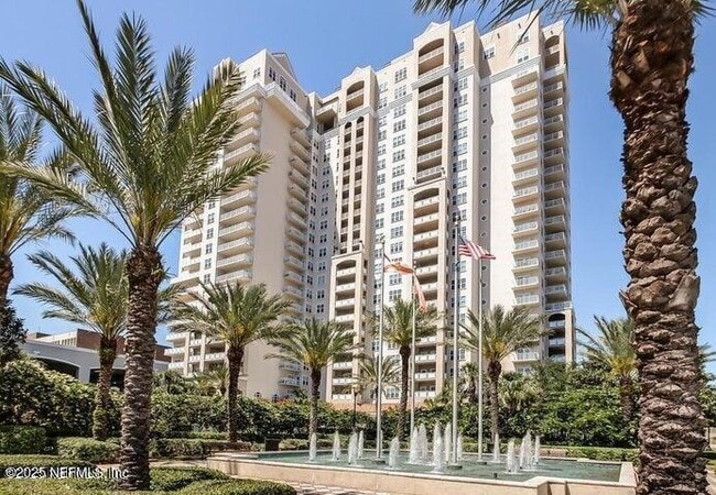 property at 400 E Bay St