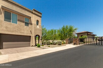 7508 E Via De Luna Dr in Scottsdale, AZ - Building Photo - Building Photo