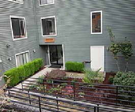 Blue Ridge Apartments in Seattle, WA - Foto de edificio - Building Photo