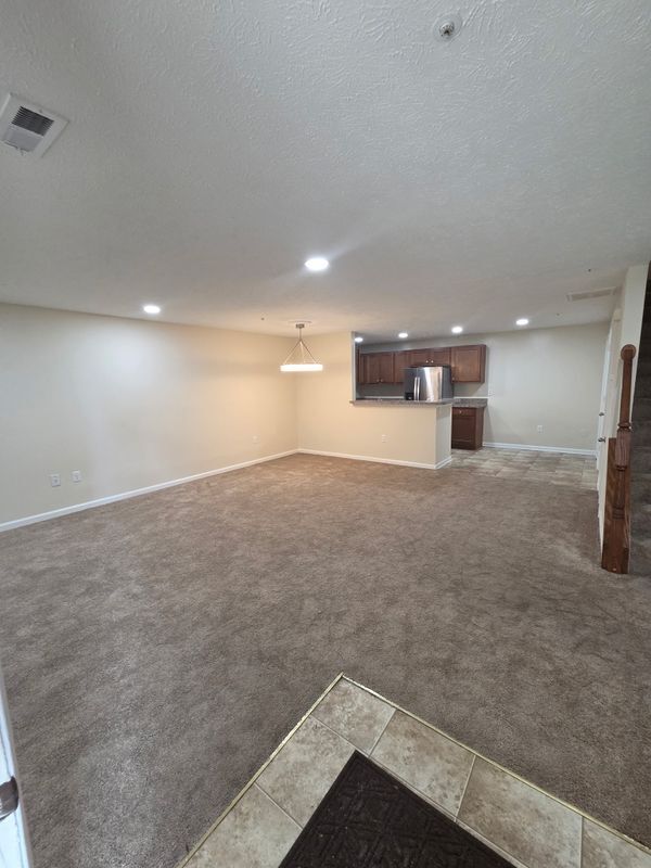 4604 Deepwood Ct in Bowie, MD - Foto de edificio - Building Photo