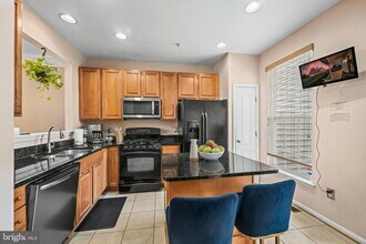 735 Parev Way in Upper Marlboro, MD - Building Photo - Building Photo