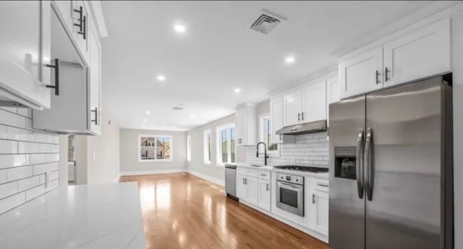 162 Closter Dock Rd, Unit I’m in Closter, NJ - Building Photo - Building Photo