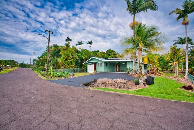 property at 64 Kaapuni Loop