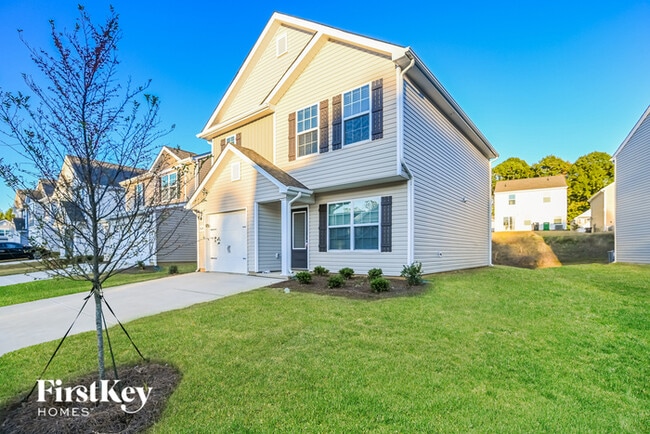 5024 Wolfridge Ave in Charlotte, NC - Building Photo - Building Photo