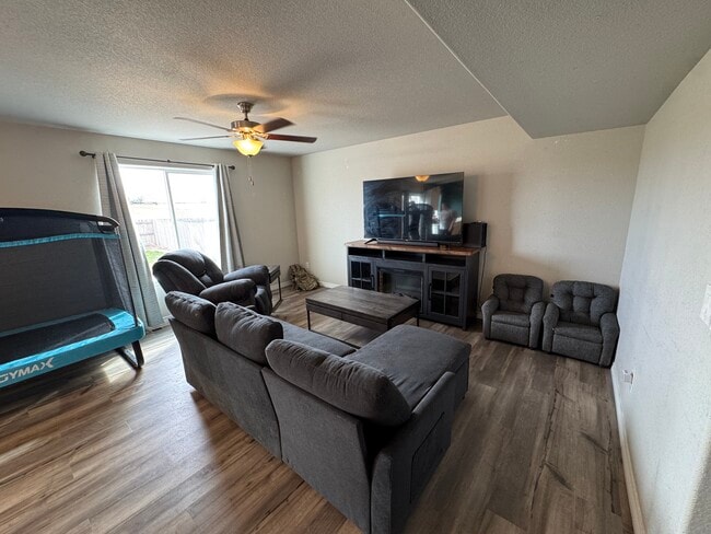 10785 Horton Dr in Colorado Springs, CO - Building Photo - Building Photo