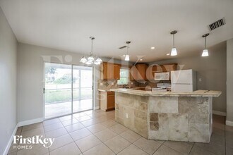 2225 Tropicana Parkway W in Cape Coral, FL - Building Photo - Building Photo