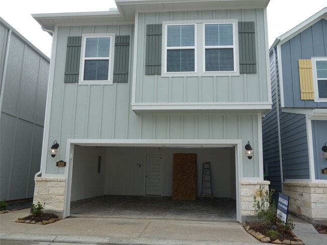 property at 620 Sand Dollar Dr