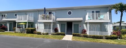 3336 N Key Dr in North Fort Myers, FL - Foto de edificio - Building Photo