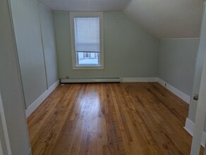 25 Bunker Hill St, Unit 23-3 in Lancaster, NH - Building Photo - Building Photo