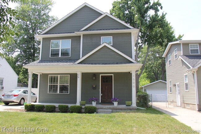 property at 1500 Mclean Ave