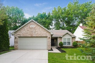 740 Kingston Cir in Brownsburg, IN - Building Photo