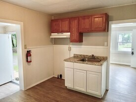 445 Coral Ave in Bridgeton, NJ - Building Photo