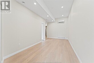 127 Talbot St N in Essex, ON - Building Photo - Building Photo