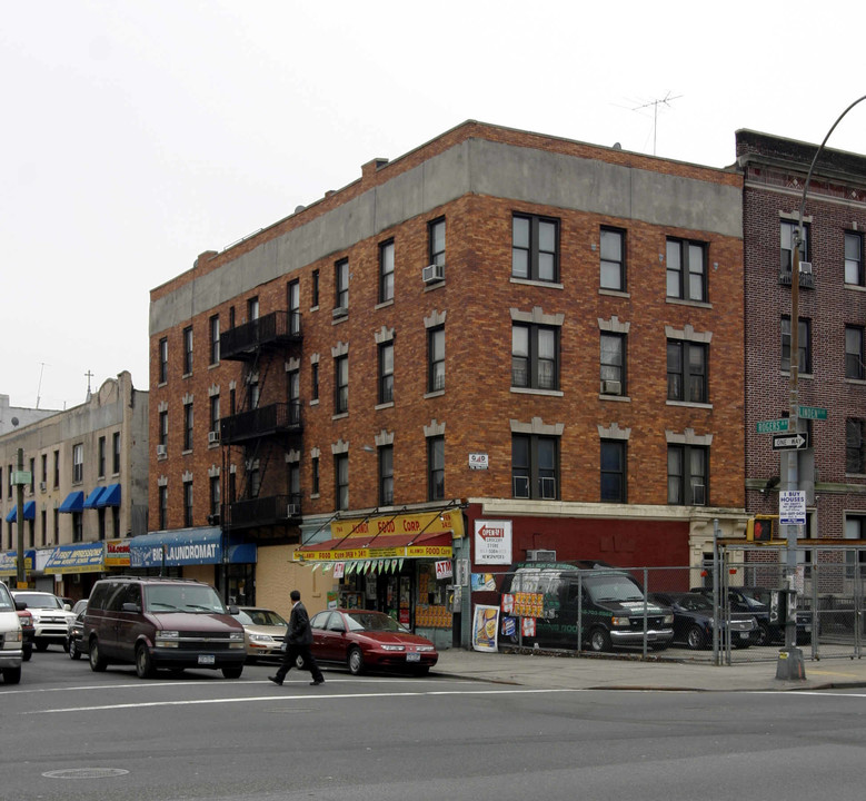 162 Linden Blvd in Brooklyn, NY - Building Photo