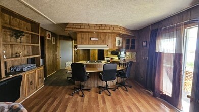 18077 Avenue B in North Edwards, CA - Building Photo - Building Photo