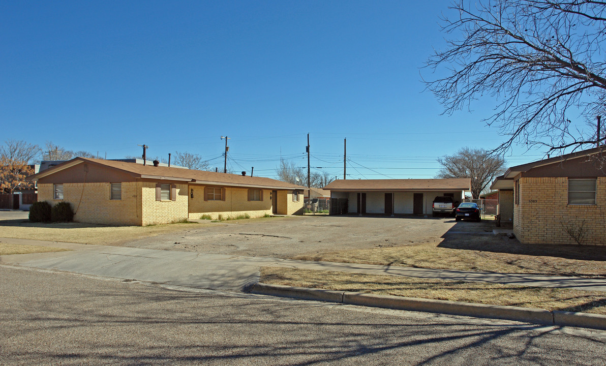 6501 Avenue R in Lubbock, TX - Foto de edificio