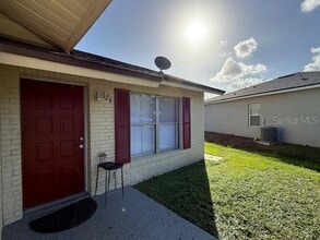 528 Imperial Pl in Poinciana, FL - Building Photo - Building Photo