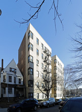 340 E Mosholu Parkway in Bronx, NY - Building Photo - Building Photo