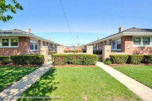 465 Oak St in Des Plaines, IL - Building Photo