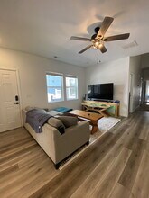 8773 Shady Ridge Grv in Colorado Springs, CO - Foto de edificio - Building Photo