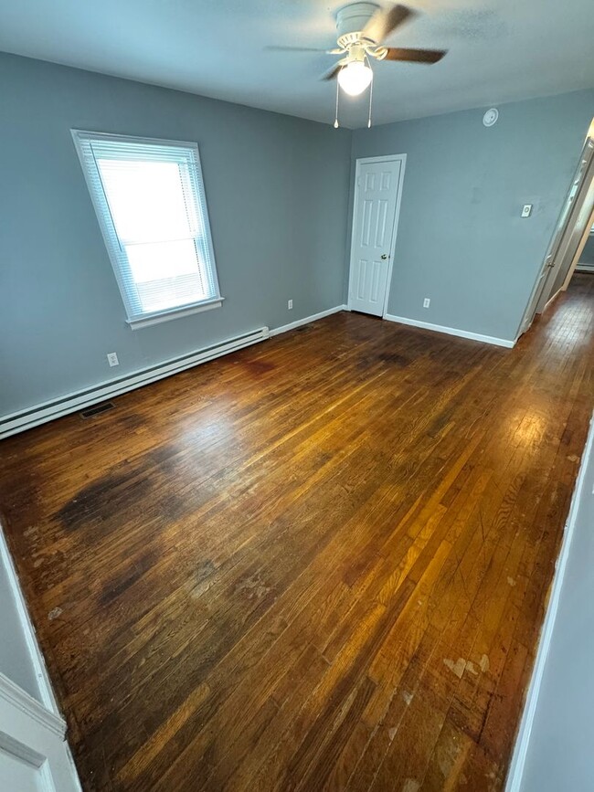 4504 Corbin St in Richmond, VA - Foto de edificio - Building Photo
