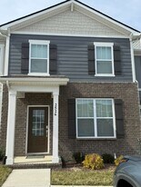 2526 Drumwright Way in Columbia, TN - Building Photo