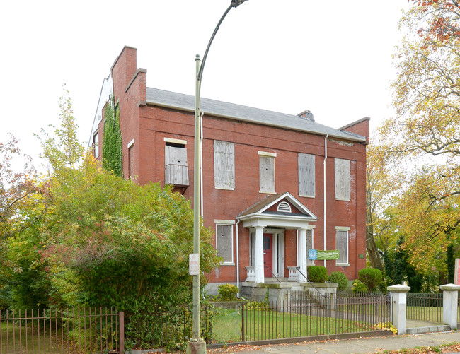 Howland House in New Bedford, MA - Building Photo - Building Photo