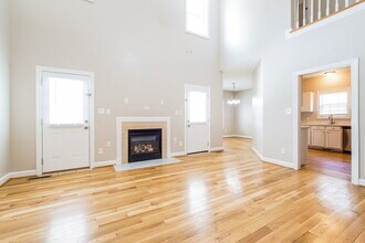 2012 Winston Diamond Ct in Raleigh, NC - Foto de edificio - Building Photo