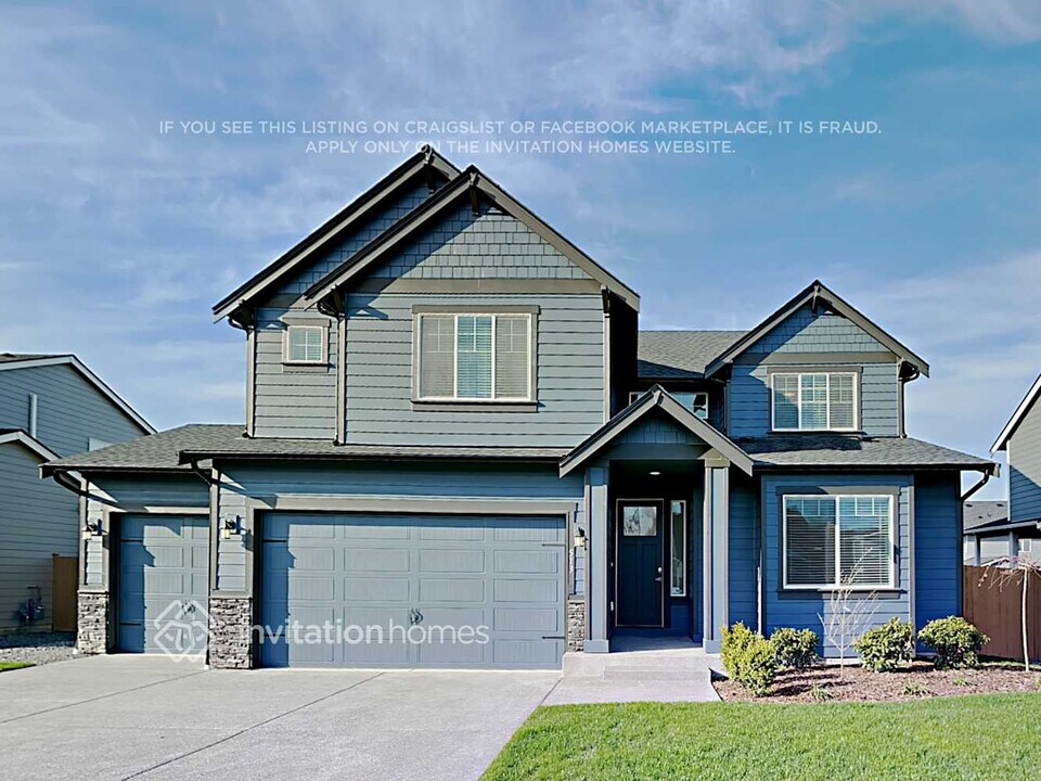 513 Cope St SW in Orting, WA - Building Photo