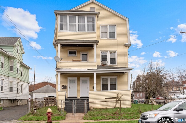 property at 30-32-32 Fenwick St