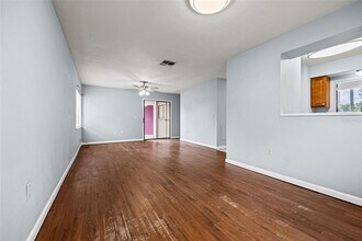 611 SW 3rd St in Gainesville, FL - Building Photo - Building Photo