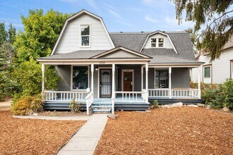 2008 W Sharp Ave in Spokane, WA - Building Photo - Building Photo