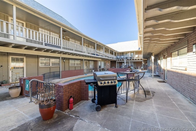 4517 S Peoria Ave in Tulsa, OK - Building Photo - Building Photo