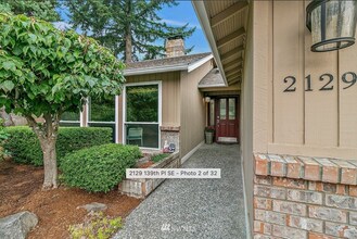 2129 139th Pl SE in Mill Creek, WA - Building Photo - Building Photo