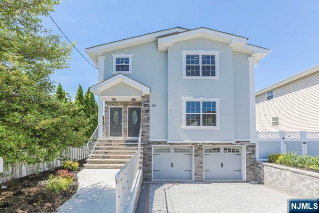 301 Miller Ave in Elmwood Park, NJ - Building Photo