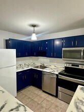 2446 Oak Park Way in Orlando, FL - Building Photo - Building Photo