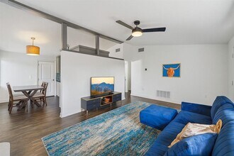 3705 Manorwood Rd in Austin, TX - Building Photo - Building Photo