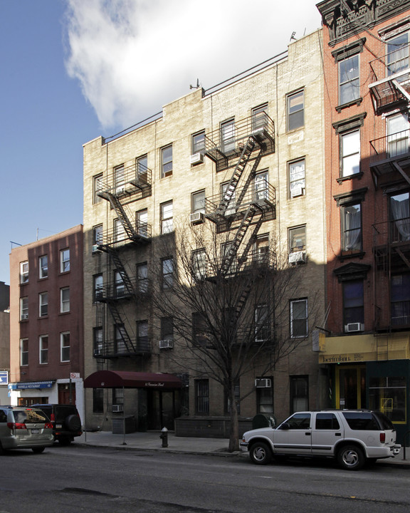 45 Carmine St in New York, NY - Foto de edificio