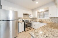 1102 Laurentide St photo'