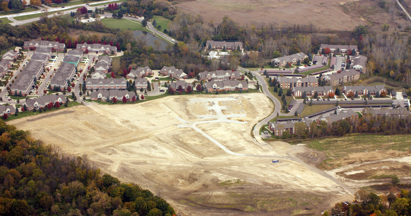 Stoney Creek Cove in Shelby Township, MI - Building Photo