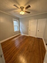 8240 S Evans Ave, Unit Apt 1 in Chicago, IL - Foto de edificio - Building Photo