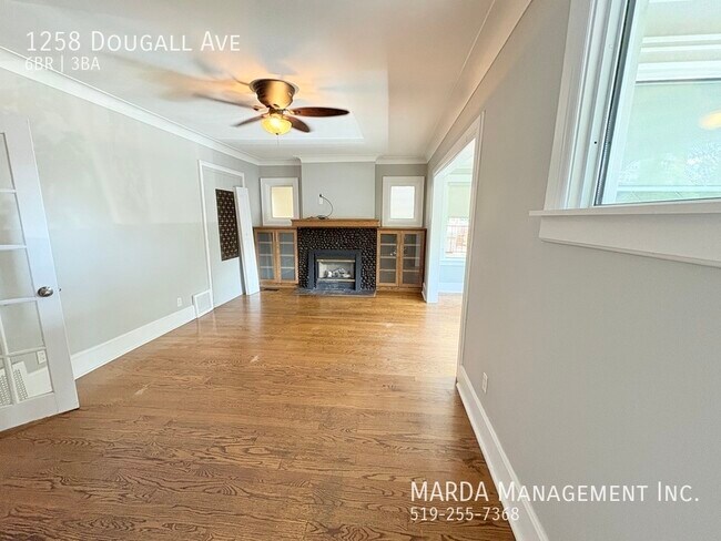 1258 Dougall Ave in Windsor, ON - Building Photo - Building Photo