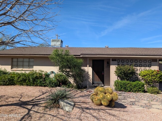 property at 3816 N Pueblo Way