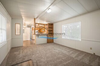 1050 N Haven Ct in Post Falls, ID - Building Photo - Building Photo