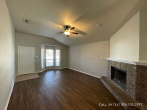 6537 91st Pl in Lubbock, TX - Building Photo - Building Photo