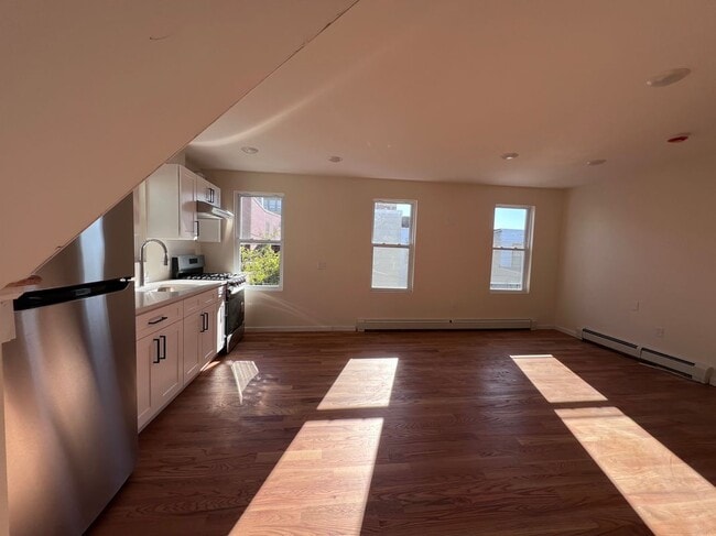 409 41st St in Union City, NJ - Building Photo - Building Photo